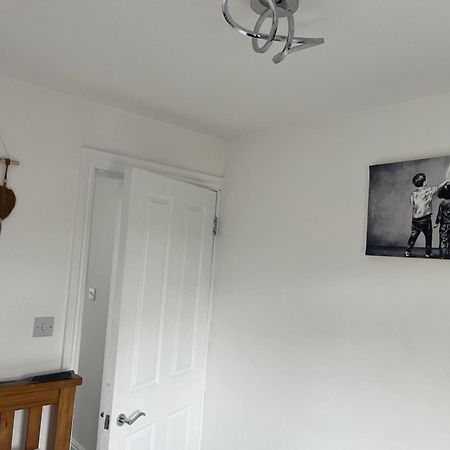 City Reach Retreat Spacious 4Bed House Startford Maryland Great Transport Links Лондон Екстериор снимка