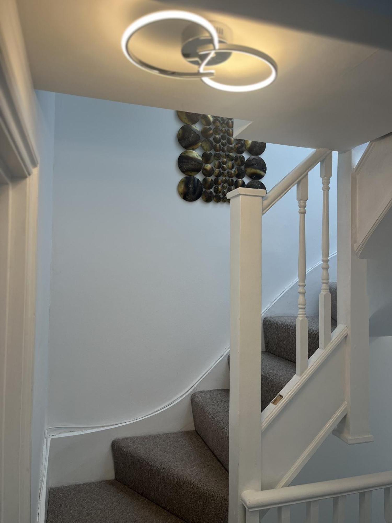 City Reach Retreat Spacious 4Bed House Startford Maryland Great Transport Links Лондон Екстериор снимка