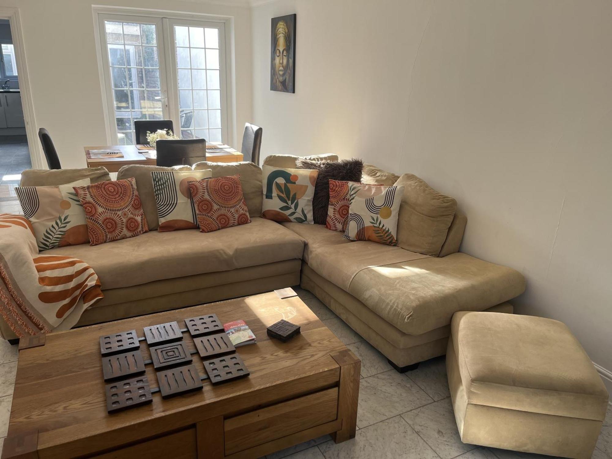 City Reach Retreat Spacious 4Bed House Startford Maryland Great Transport Links Лондон Екстериор снимка