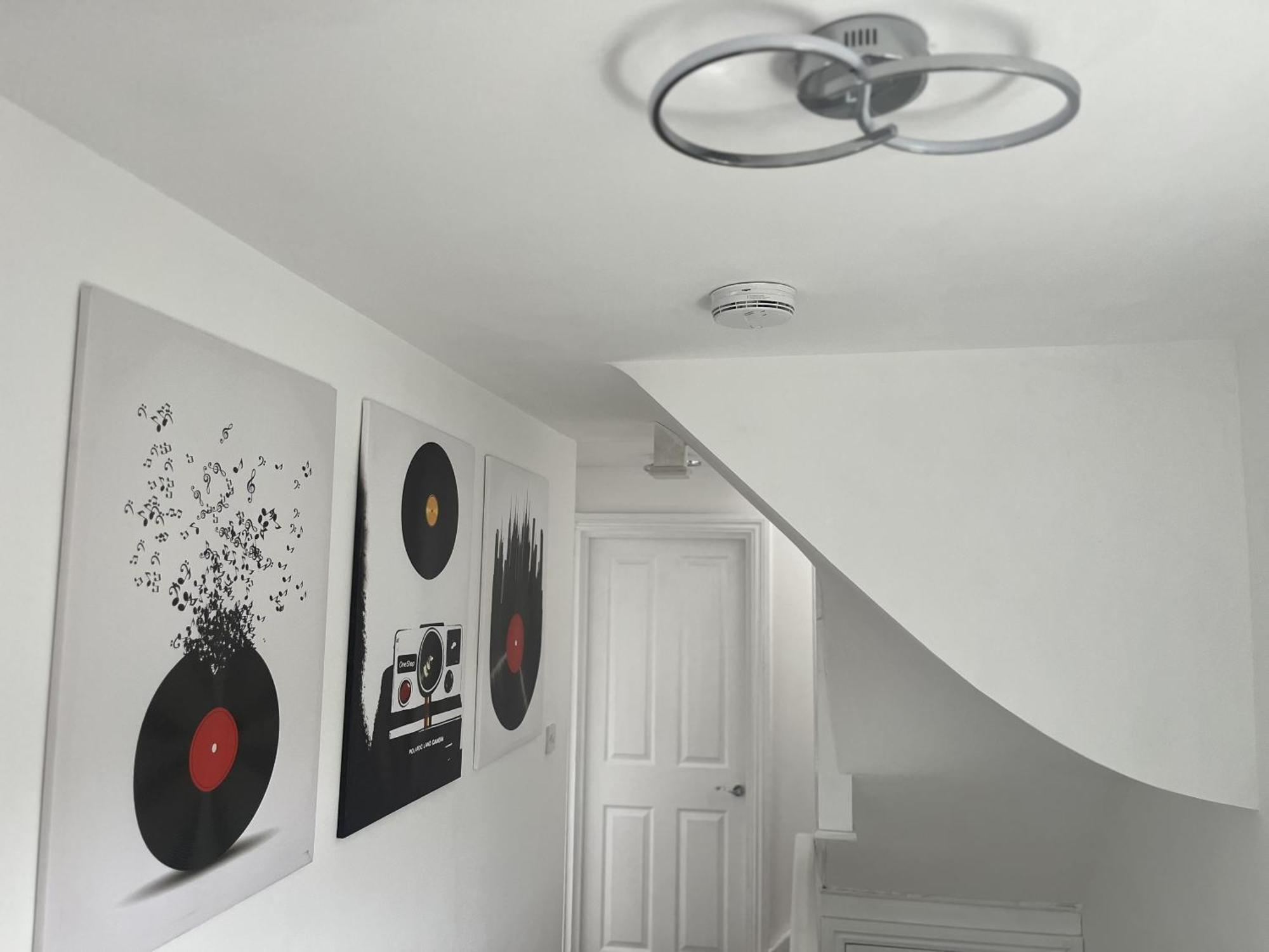 City Reach Retreat Spacious 4Bed House Startford Maryland Great Transport Links Лондон Стая снимка